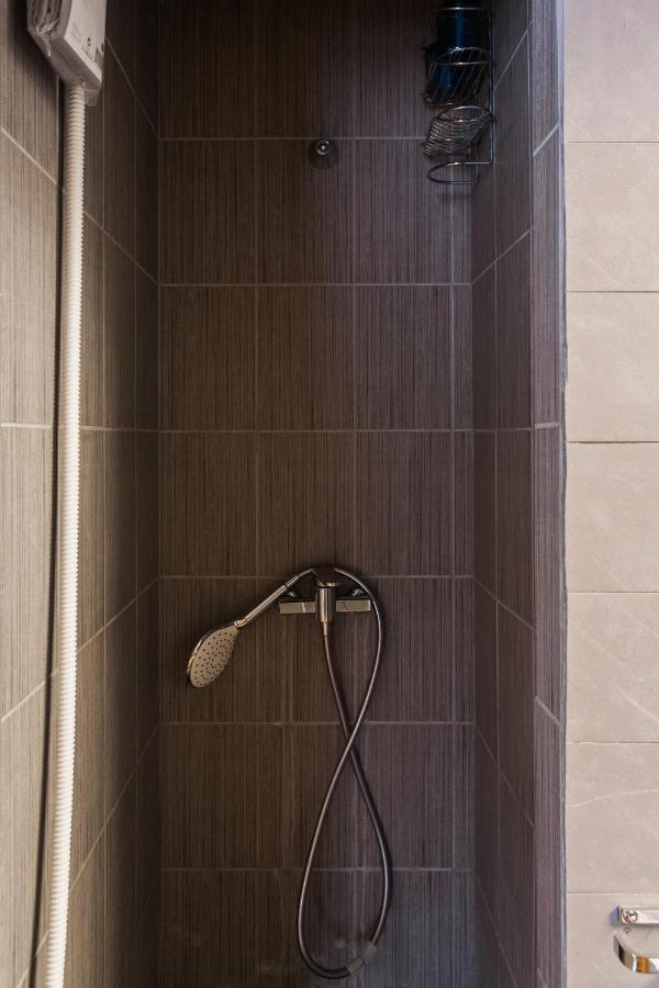 אתונה Artists' Favorite Spacious Loft Near Acropolis!! מראה חיצוני תמונה